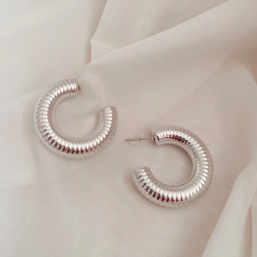 گوشواره حلقه‌ای