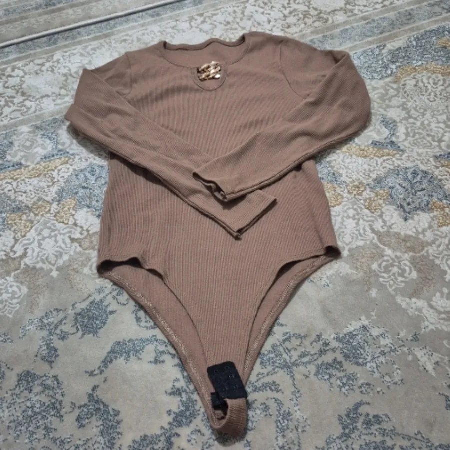 بادی آستین بلند
