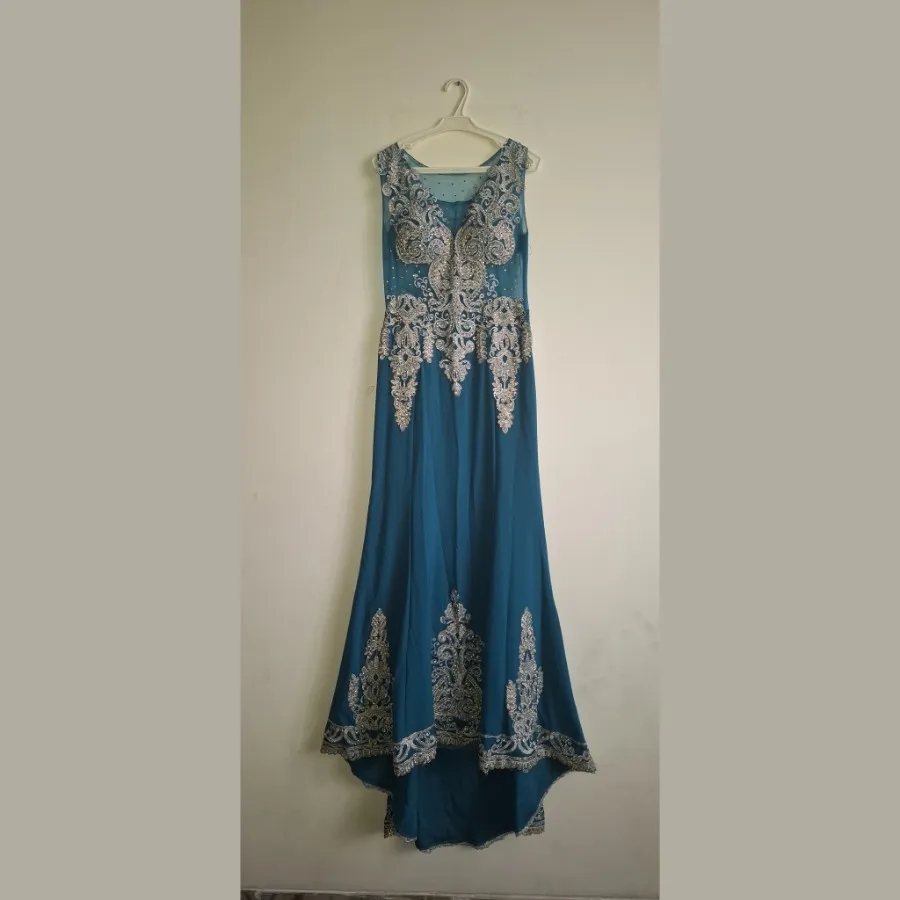 لباس مجلسی دنباله دار