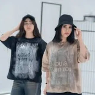 تیشرت مشکی نگین دار