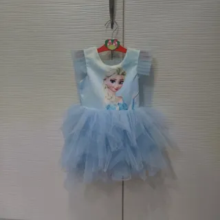 لباس شخصیت السا