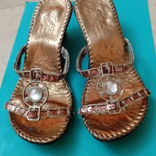 دمپایی مارک Keklik