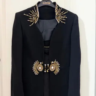 کت وشلوار مازراتی