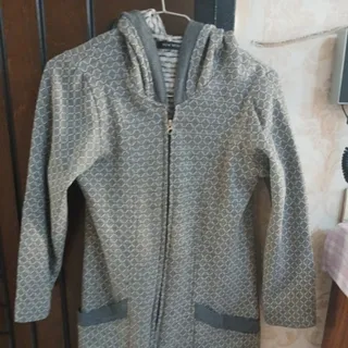 سویشرت کلاهدار