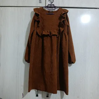 پیراهن دخترانه