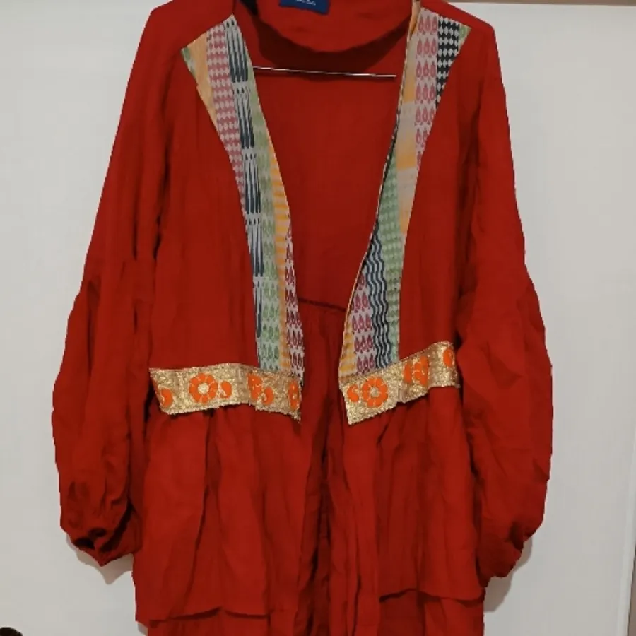 مانتو عروسکی