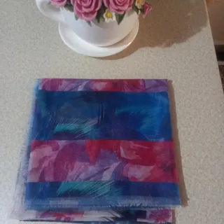 روسری نخی قواره دار