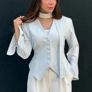 کت عروسکی سفید