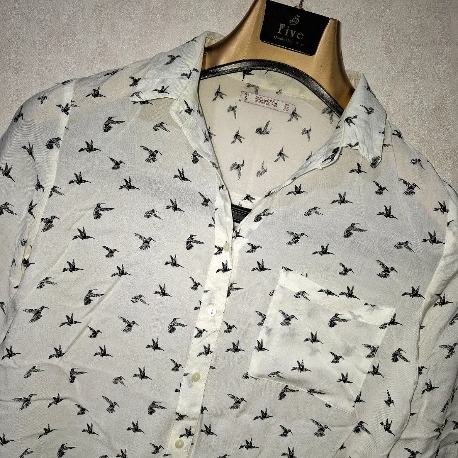 شومیز برند pull & Bear