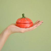 نینا رزندی